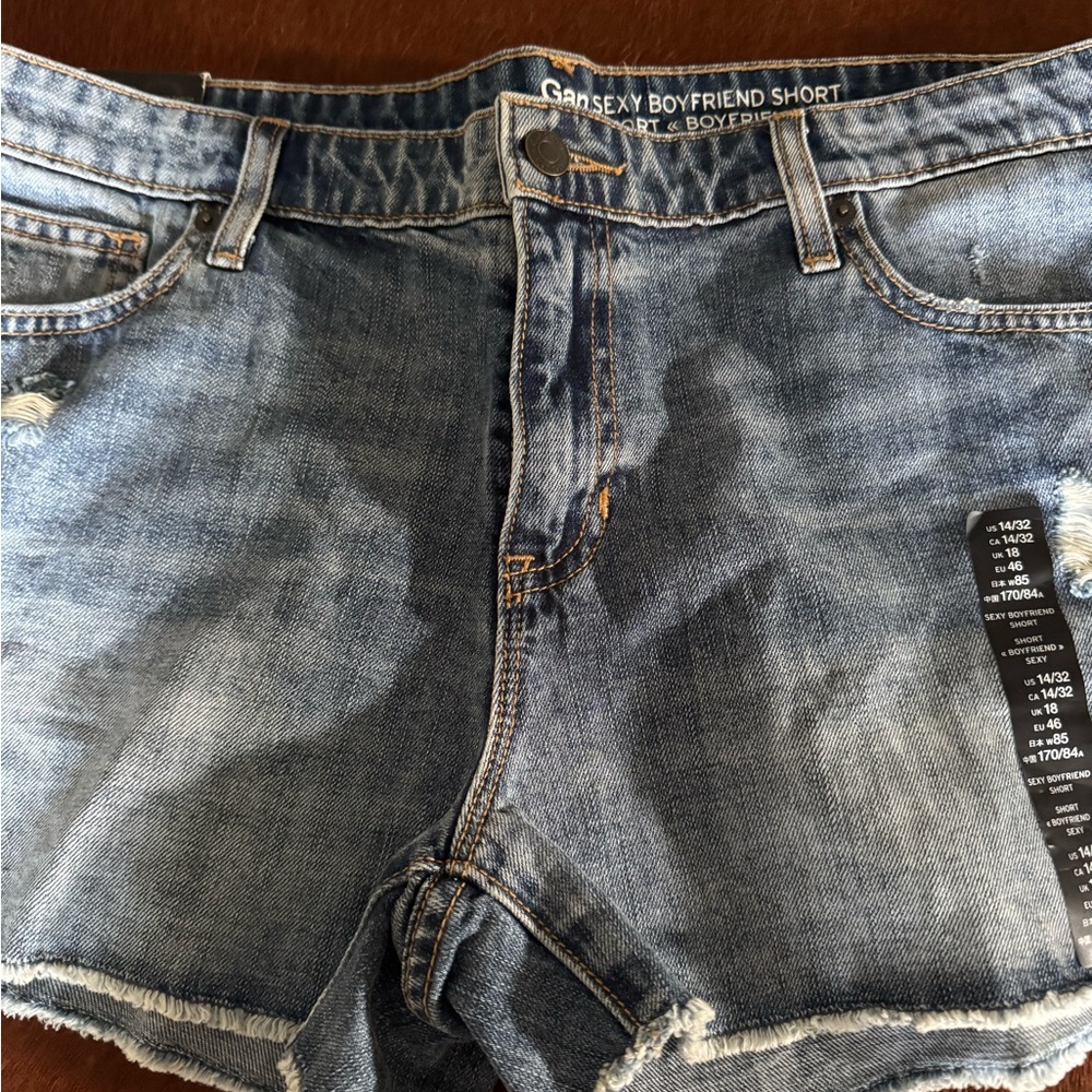 GAP Women's Blue Jean raw hew Shorts